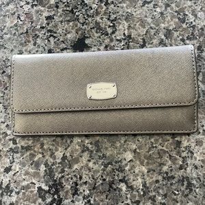 Authentic Michael Kors slim wallet